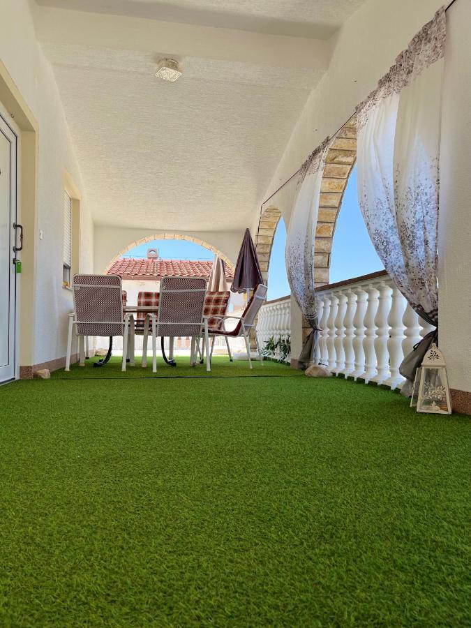 Apartman Tunja Vir Esterno foto